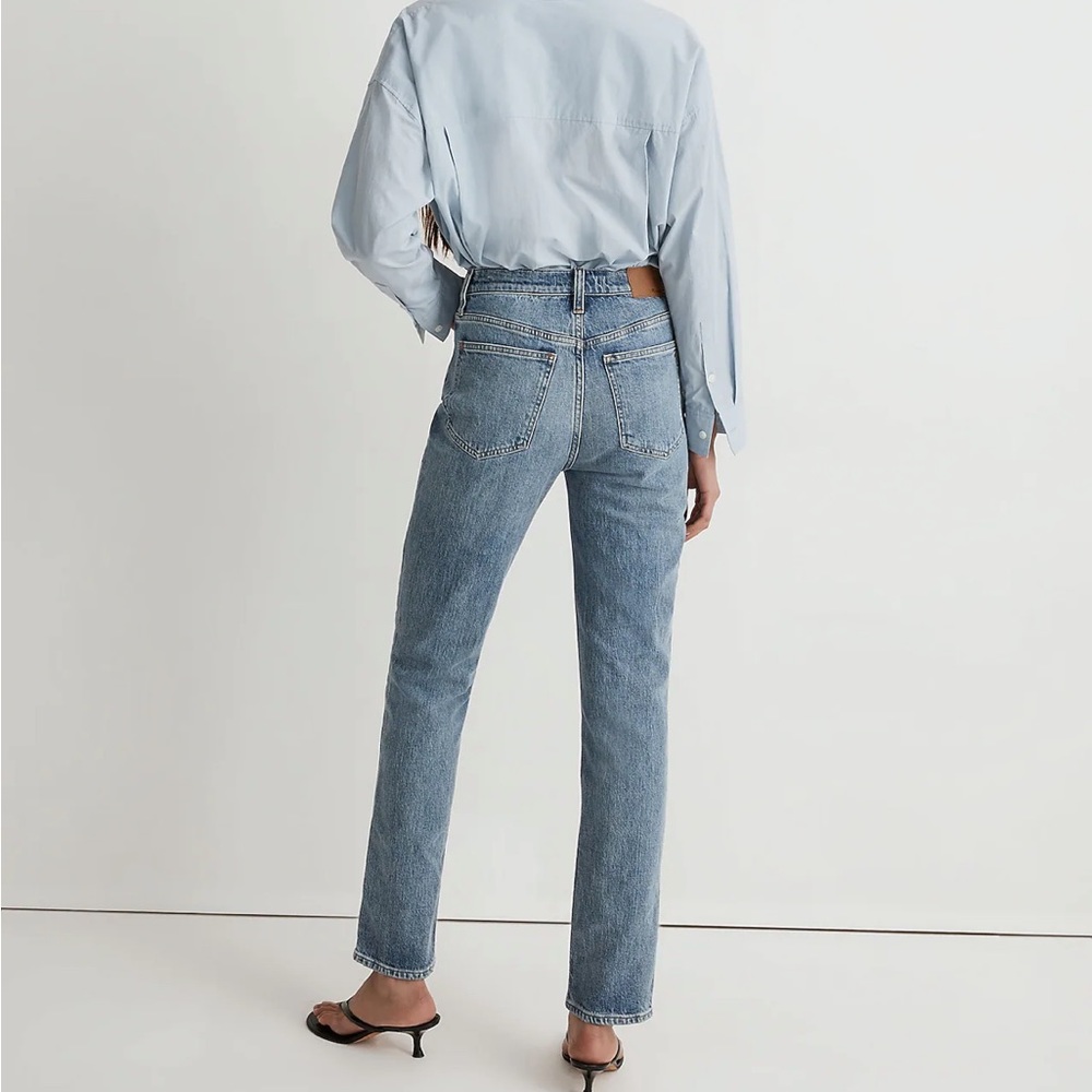 Madewell The Mid-Rise Vintage Straight Jean Size 23 - Picture 2 of 9